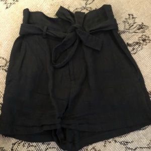 Black Linen Reformation Shorts Size 2